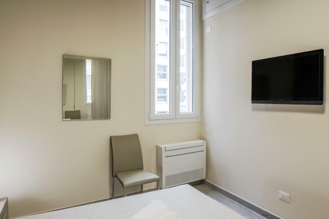 Bari Centrale Railway Station Apartment Екстериор снимка