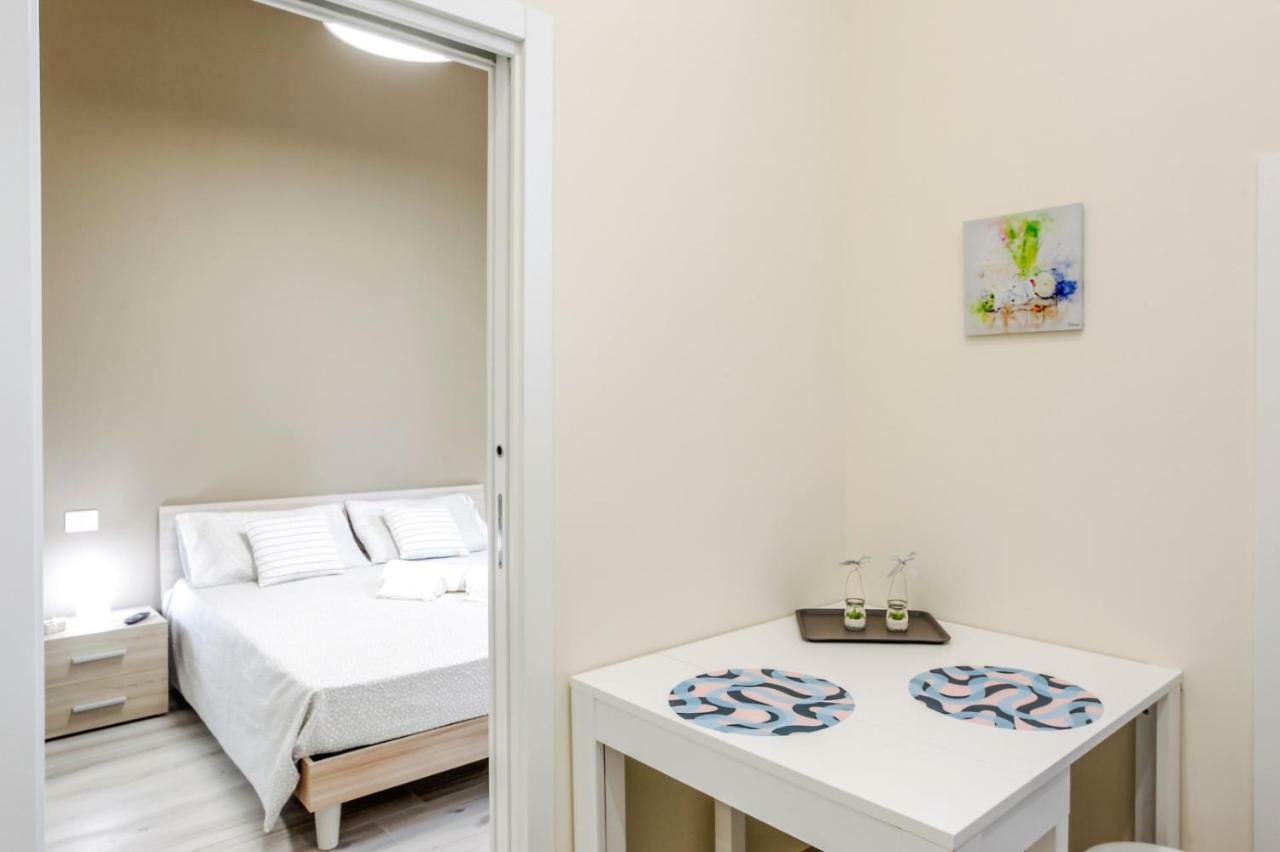 Bari Centrale Railway Station Apartment Екстериор снимка